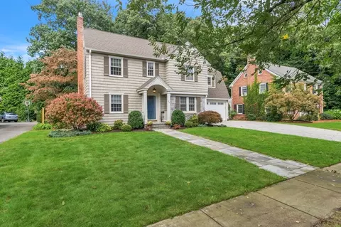22 Falmouth Rd, Longmeadow, MA 01106