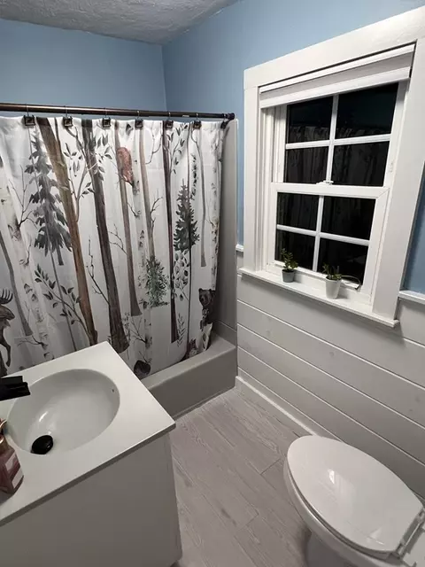 469 Eldridge St, Fall River, MA 02720 photo 15