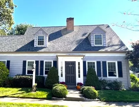 469 Eldridge St, Fall River, MA 02720 photo 2