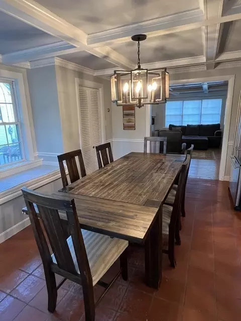 469 Eldridge St, Fall River, MA 02720 photo 8