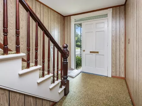 45 Brattle St, Worcester, MA 01606 photo 3