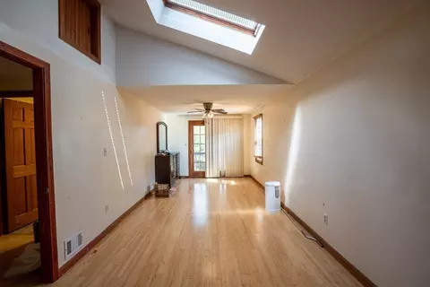 7 Windsor Rd, Beverly, MA 01915 photo 10