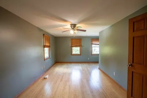 7 Windsor Rd, Beverly, MA 01915 photo 13