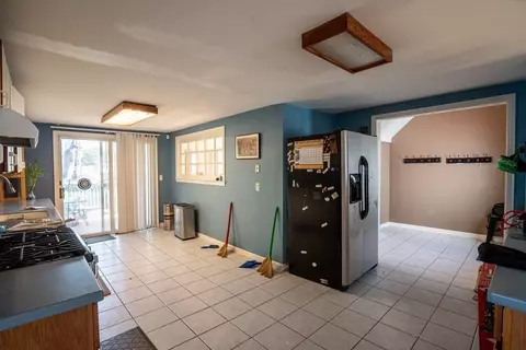 7 Windsor Rd, Beverly, MA 01915 photo 4