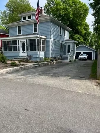 7 First St, Hudson, MA 01749