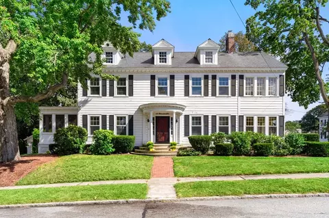 45 Monadnock Ave, Lowell, MA 01851