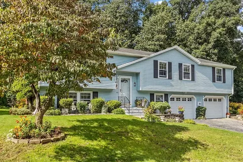 7 Stafford Ct, Haverhill, MA 01835