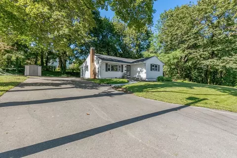 22 King Ter, Beverly, MA 01915