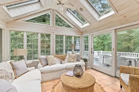 6 Pheasant Run, Hingham, MA 02043 photo 10