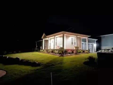 7 Harvey Spaulding St #30A, Uxbridge, MA 01569