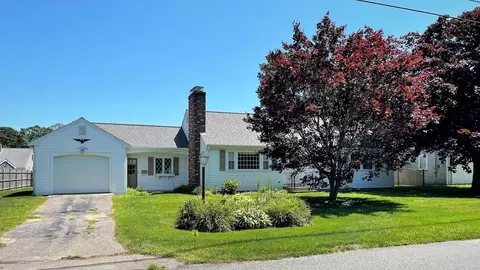 161 Captain Nickerson Rd, Yarmouth, MA 02664