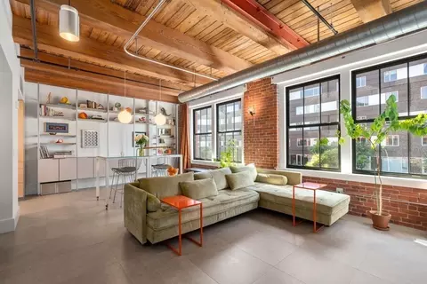9 W Broadway #516, Boston, MA 02127