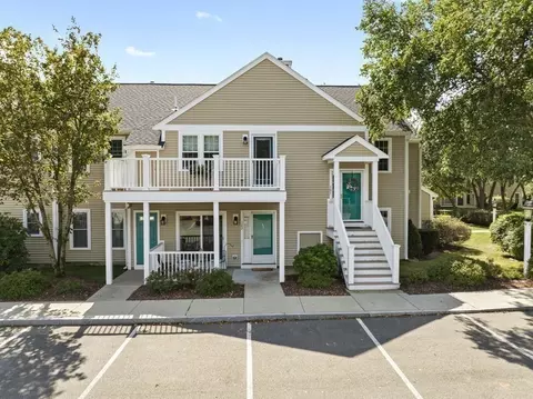 302 Tilden Commons Ln #302, Braintree, MA 02184