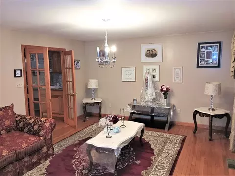 82 Vestal St, Fall River, MA 02720 photo 9