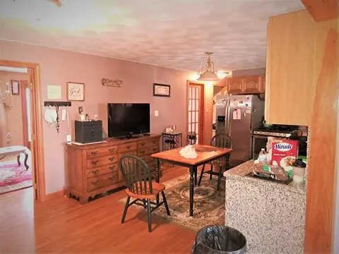 82 Vestal St, Fall River, MA 02720 photo 7