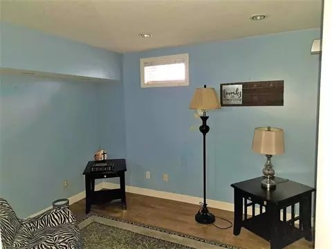 82 Vestal St, Fall River, MA 02720 photo 18