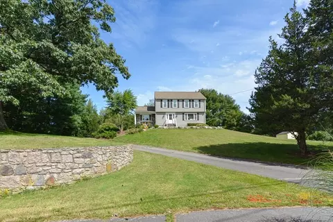 400 Park St, Wrentham, MA 02093