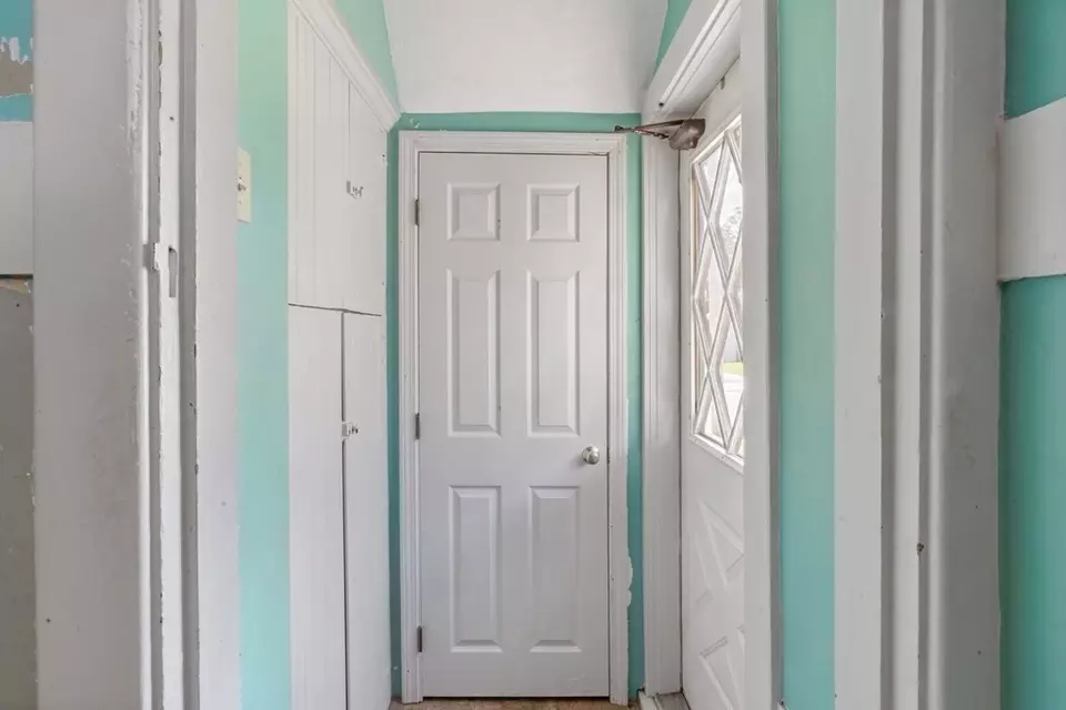  34 Harding St, Fall River, MA 02720 photo 13