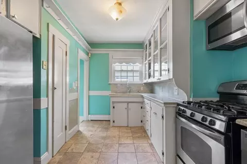 34 Harding St, Fall River, MA 02720 photo 10