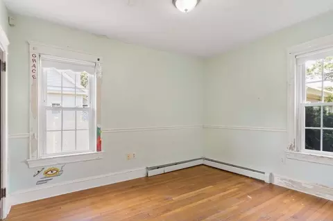34 Harding St, Fall River, MA 02720 photo 20