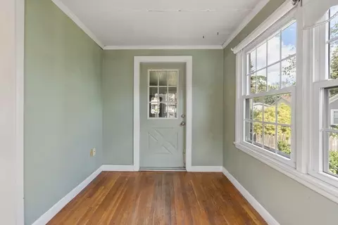 34 Harding St, Fall River, MA 02720 photo 8