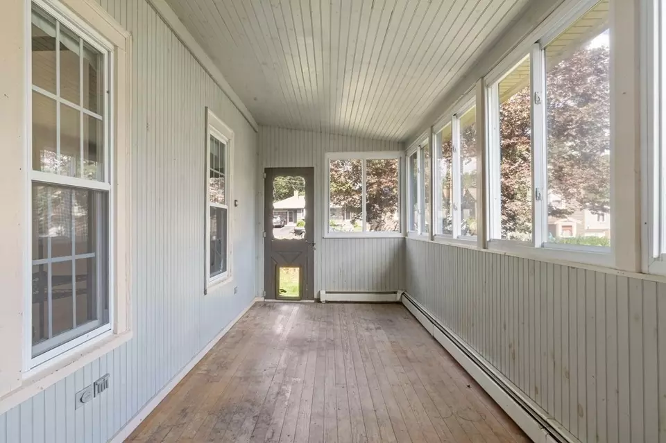  34 Harding St, Fall River, MA 02720 photo 17