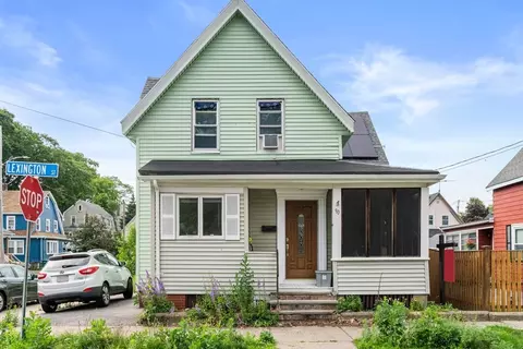 90 Lexington St, Lynn, MA 01902