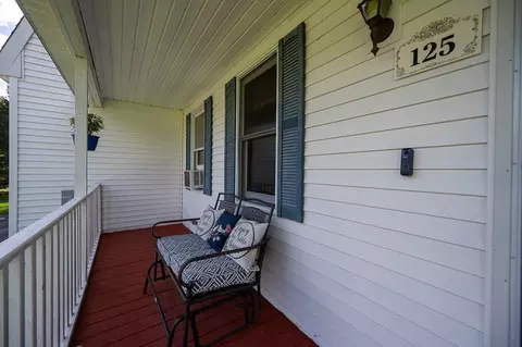 125 Eric Dr, Uxbridge, MA 01569 photo 2