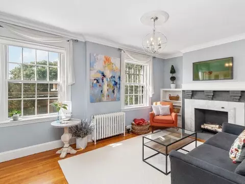 4 Washington Ave #19, Cambridge, MA 02140