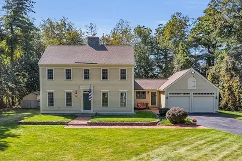 31 Cushing Ln, Lunenburg, MA 01462