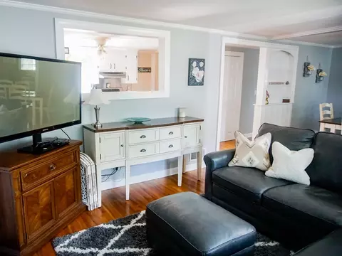 12 Chipman Rd, Beverly, MA 01915 photo 10