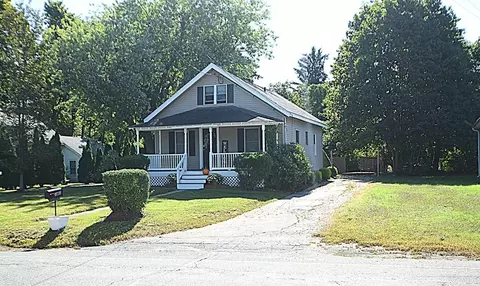 342 Plain St, Stoughton, MA 02072