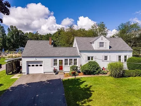 1003 Pleasant St, Leominster, MA 01453