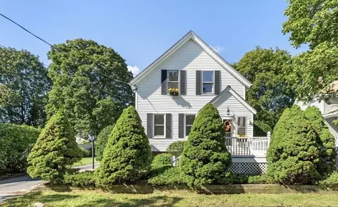 9 Warren, Reading, MA 01867