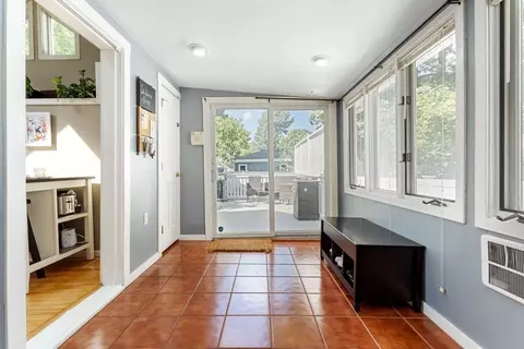 9 Warren, Reading, MA 01867 photo 20