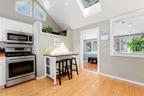 9 Warren, Reading, MA 01867 photo 14