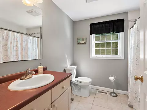 17 Pineview Rd, Dudley, MA 01571 photo 31