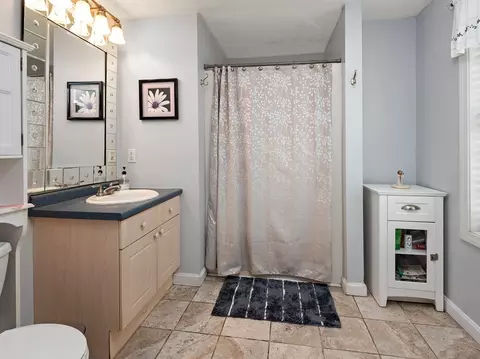 17 Pineview Rd, Dudley, MA 01571 photo 25