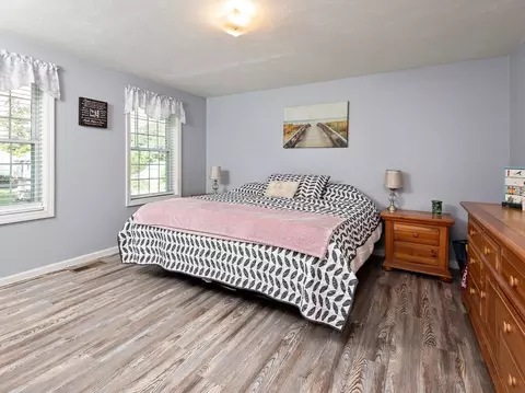 17 Pineview Rd, Dudley, MA 01571 photo 24