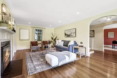 24 Pine St, Dover, MA 02030 photo 10