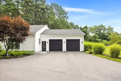 106 Windsor Rd, Needham, MA 02492 photo 2