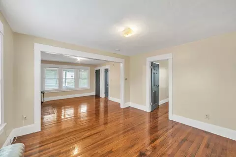 63 Clifton Ave, Springfield, MA 01105 photo 35