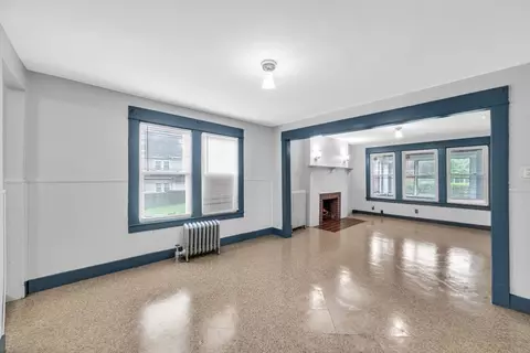 63 Clifton Ave, Springfield, MA 01105 photo 9