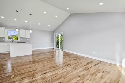 201 Napoleon St, Fall River, MA 02721 photo 27