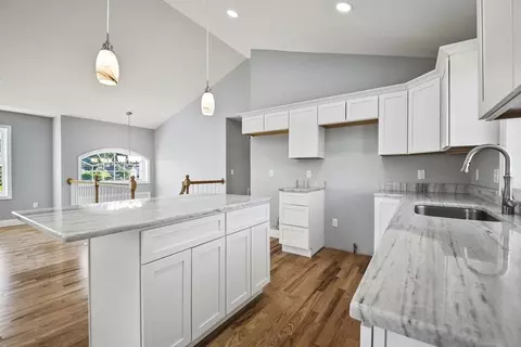 201 Napoleon St, Fall River, MA 02721 photo 20