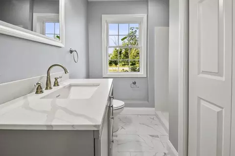 201 Napoleon St, Fall River, MA 02721 photo 34