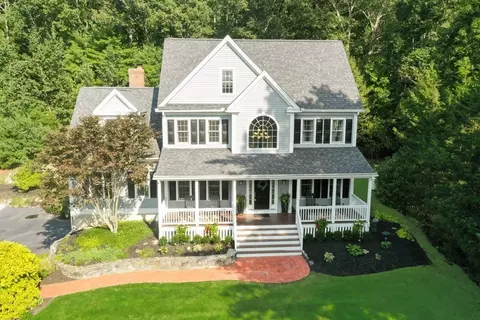 513 Taylor Rd, Stow, MA 01775
