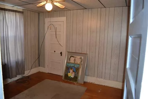 5 Earle St, Worcester, MA 01605 photo 9