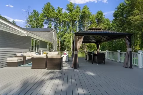61 Forest St, Upton, MA 01568 photo 35