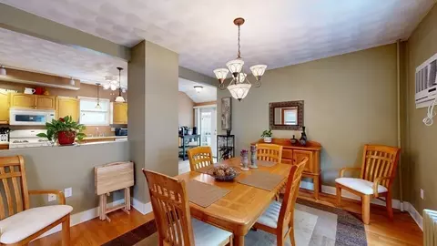 10 Waverly Ave, Everett, MA 02149 photo 13